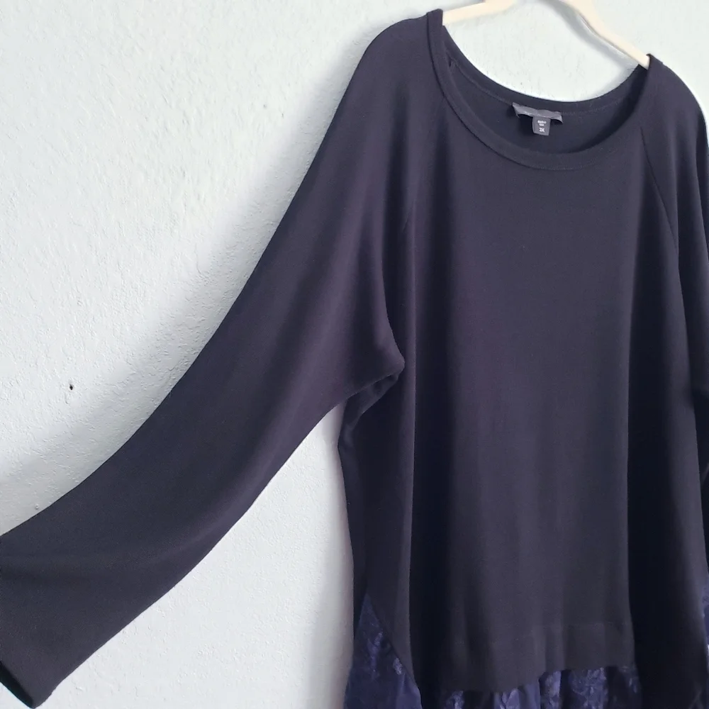 Karen Kane Black Light Sweater Tunic With Tiered Navy Floral Embroidered Lace